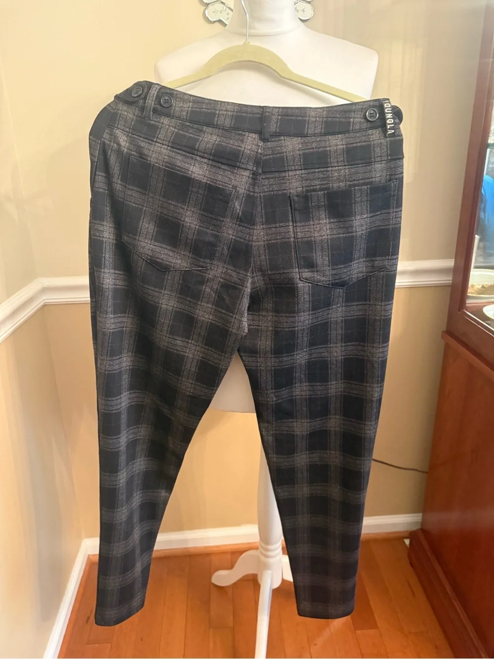 Young LA Pants 32 x 28 Mens Plaid Stretch Tapered Leg Trouser